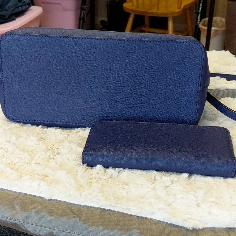 Kate Spade Laurel Way Evangelie & Matching Wallet - Picture 7 of 8